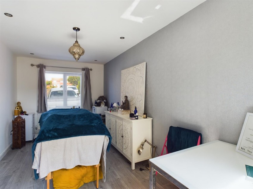 Images for Lulham Close, Telscombe Cliffs, Peacehaven