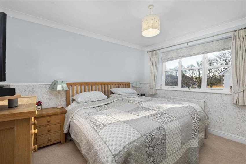 Images for Keats Close,,Horsham