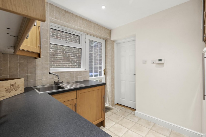 Images for Keats Close, Horsham