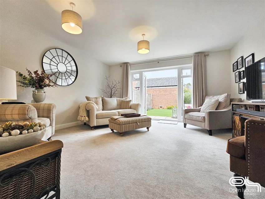 Images for Cascades Close, Swadlincote