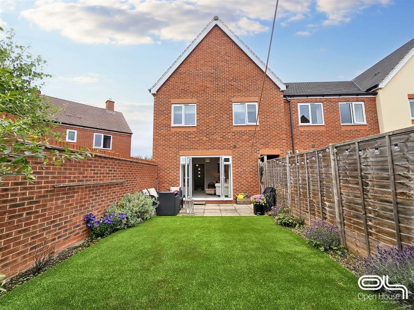 Images for Cascades Close, Swadlincote